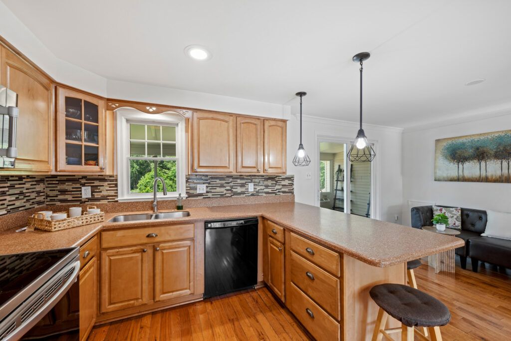 Your Home Sold Guaranteed Realty - Vinny Steo