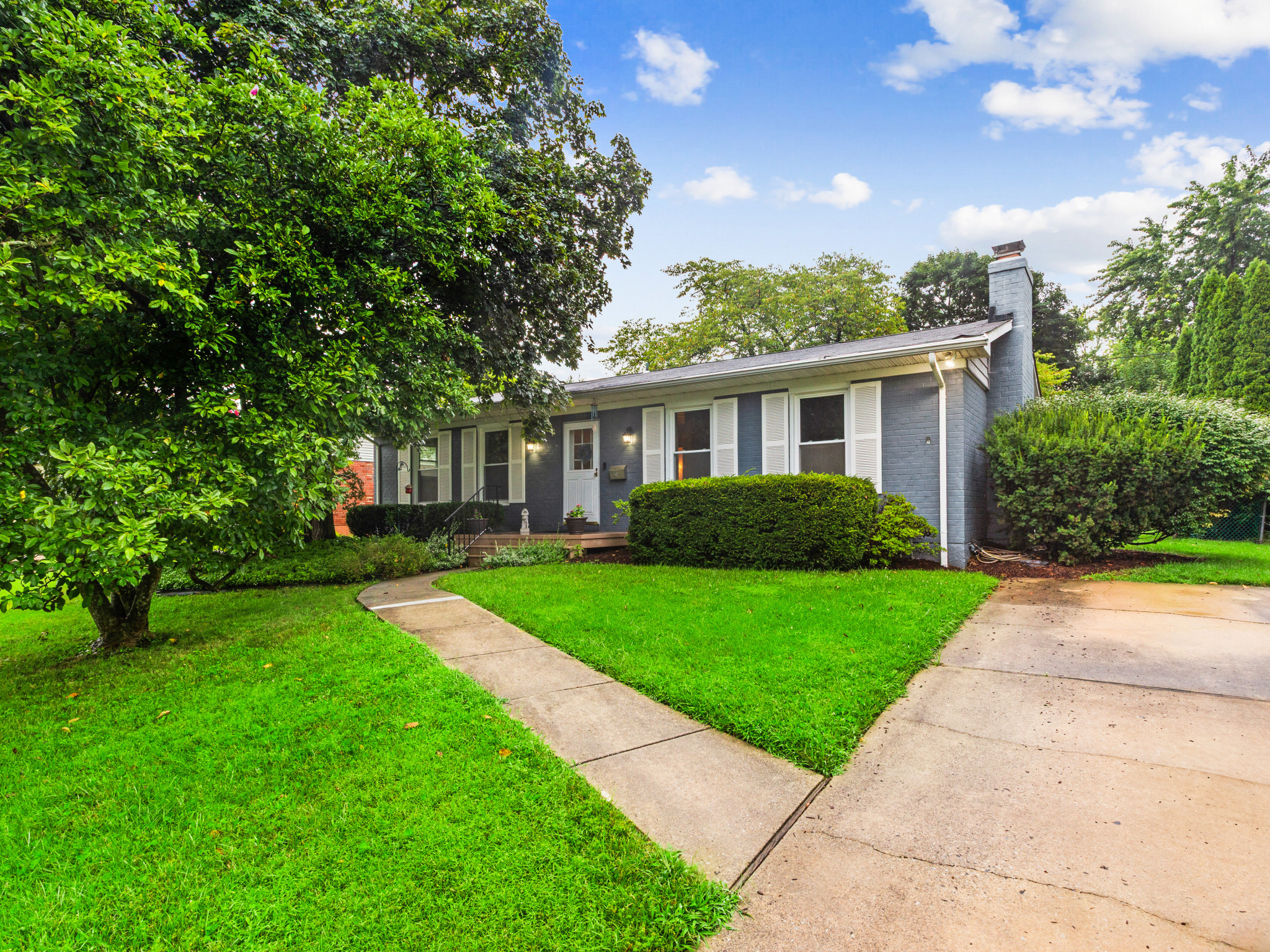 Your Home Sold Guaranteed Realty - Vinny Steo